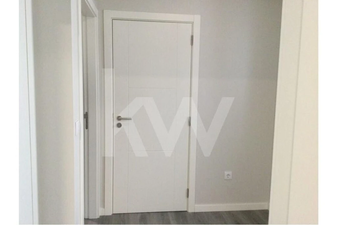 Apartamento T2 para Venda em Sesimbra (Santiago) Foto 61