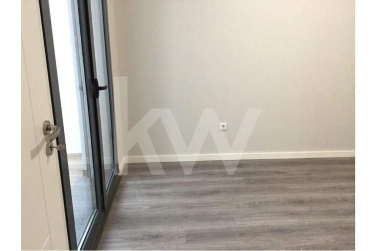 Apartamento T2 para Venda em Sesimbra (Santiago) Foto 57