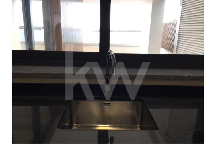 Apartamento T2 para Venda em Sesimbra (Santiago) Foto 14