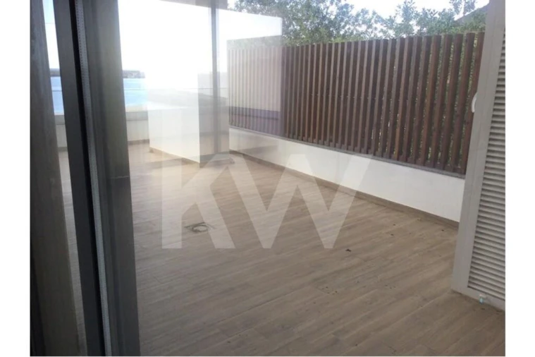 Apartamento T2 para Venda em Sesimbra (Santiago) Foto 37