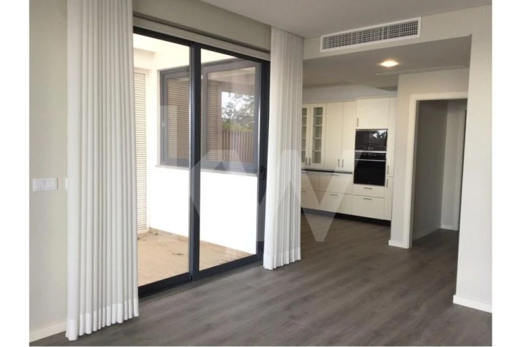 Apartamento T2 para Venda em Sesimbra (Santiago) Foto 33