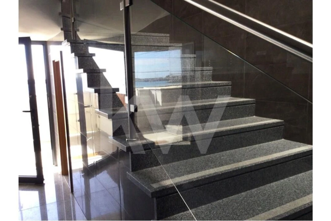 Apartamento T2 para Venda em Sesimbra (Santiago) Foto 8