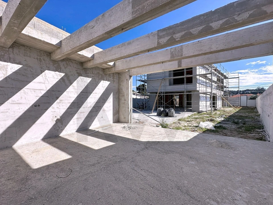 Moradia T4 para Venda em Maceda Foto 13