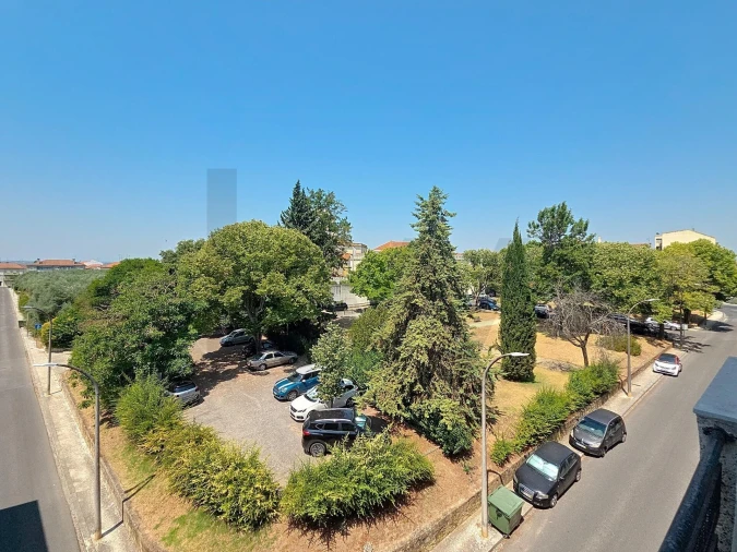 Garagem para Arrendamento em Romeira e Várzea Foto 6