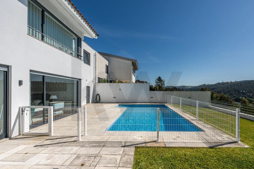 Moradia T4 para Venda em Gondomar (São Cosme), Valbom e Jovim Foto 44
