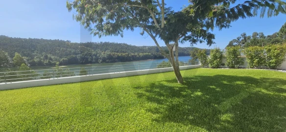 Moradia T4 para Venda em Gondomar (São Cosme), Valbom e Jovim