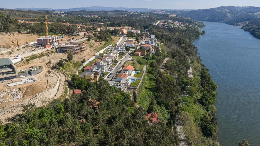 Moradia T4 para Venda em Gondomar (São Cosme), Valbom e Jovim Foto 54
