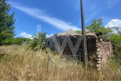 Terreno para Venda em Azeitão (São Lourenço e São Simão)