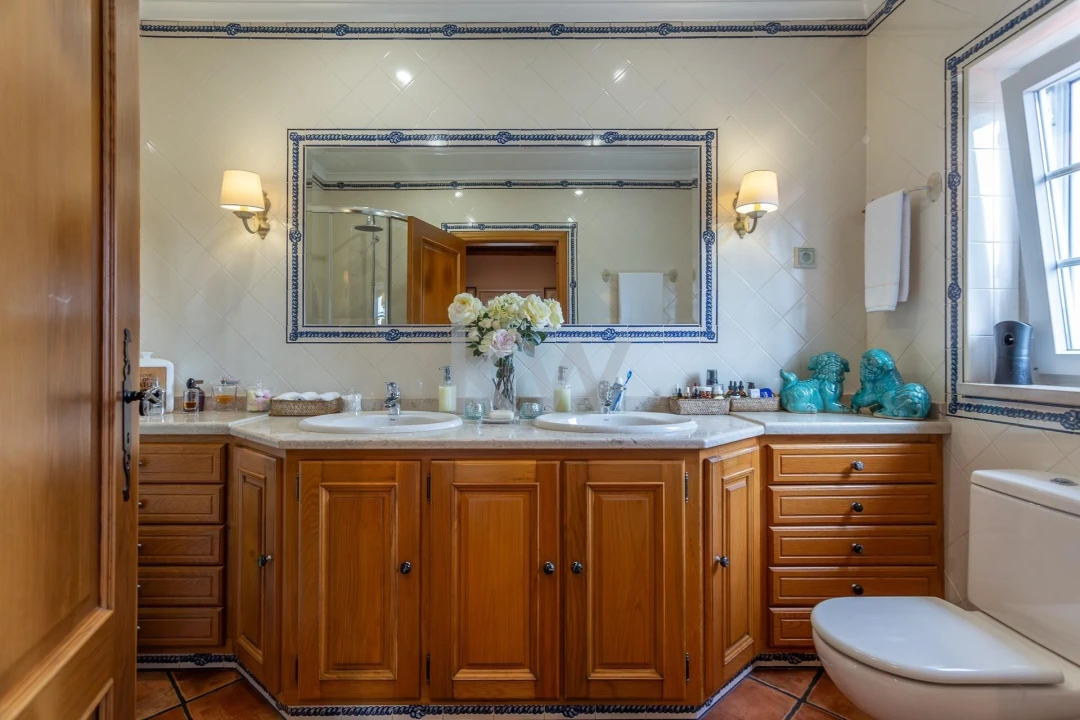 Moradia T5 para Venda em Turcifal Foto 69