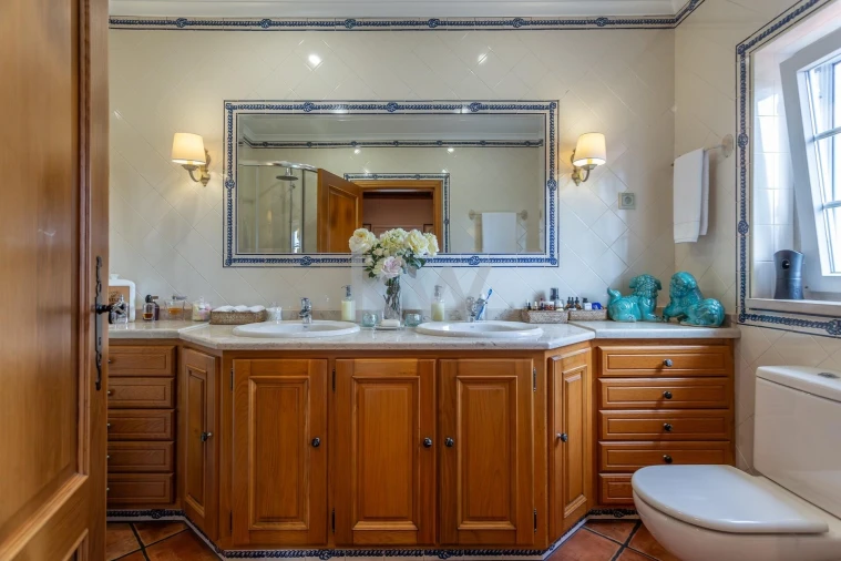 Moradia T5 para Venda em Turcifal Foto 69