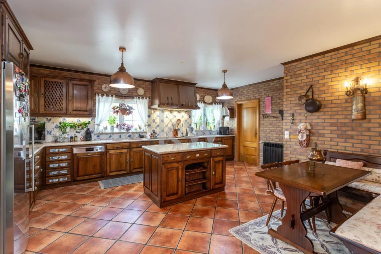 Moradia T5 para Venda em Turcifal Foto 50