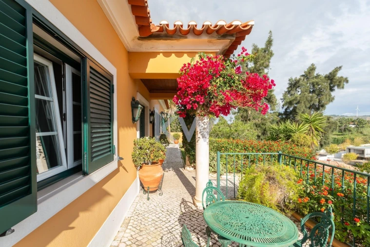 Moradia T5 para Venda em Turcifal Foto 10