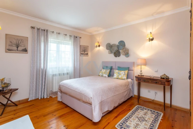 Moradia T5 para Venda em Turcifal Foto 38