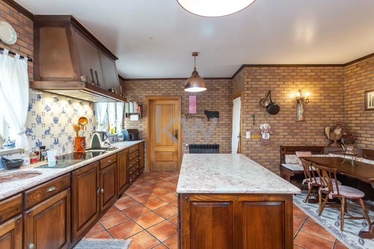 Moradia T5 para Venda em Turcifal Foto 51