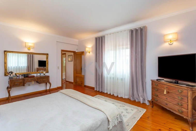 Moradia T5 para Venda em Turcifal Foto 73