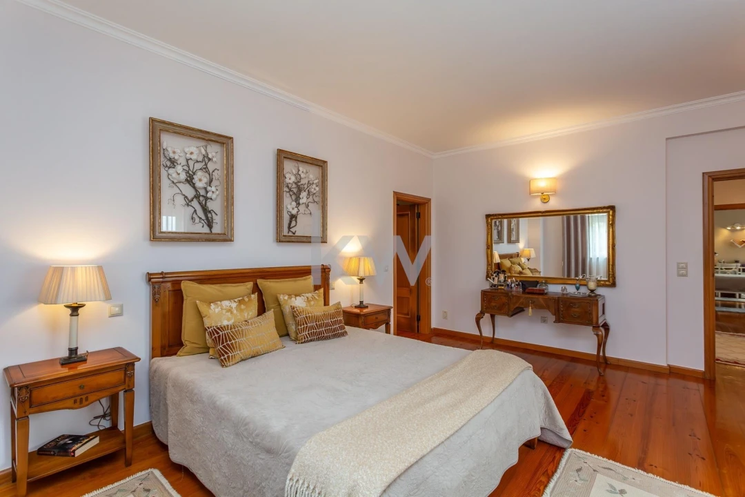 Moradia T5 para Venda em Turcifal Foto 72