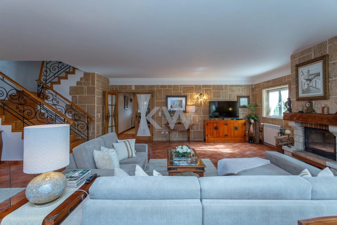 Moradia T5 para Venda em Turcifal Foto 47