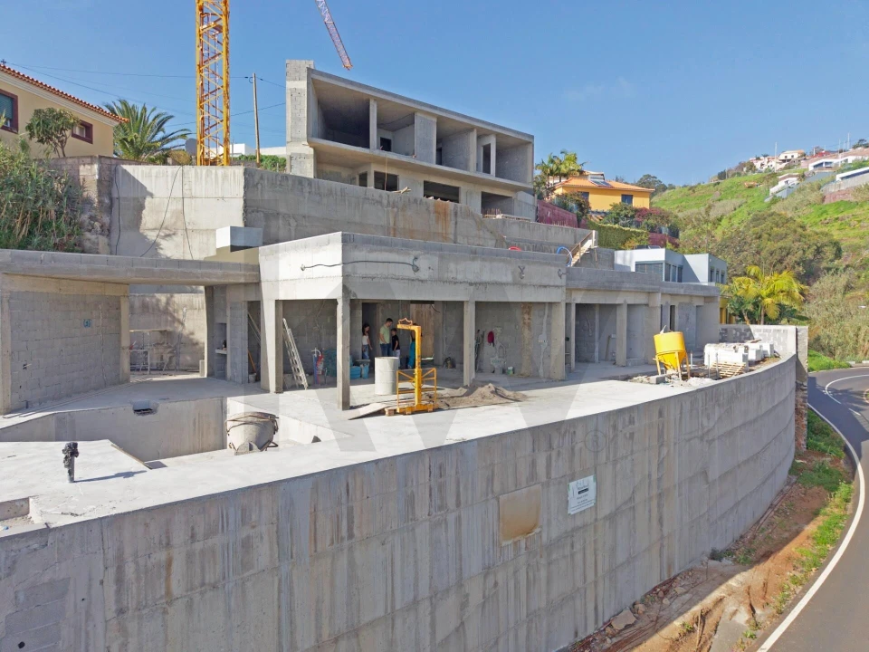 Moradia T3 para Venda em Estreito da Calheta Foto 8