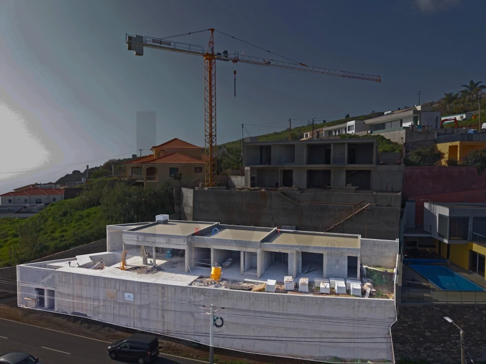 Moradia T3 para Venda em Estreito da Calheta Foto 4