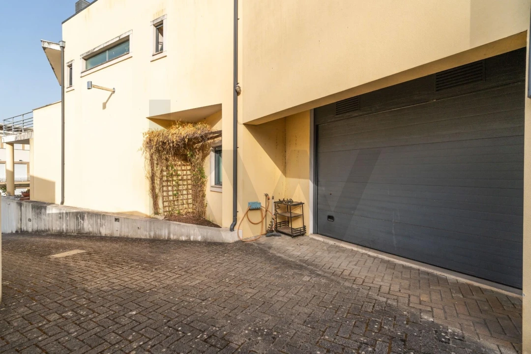 Moradia T5 para Venda em Eiras e São Paulo de Frades Foto 60