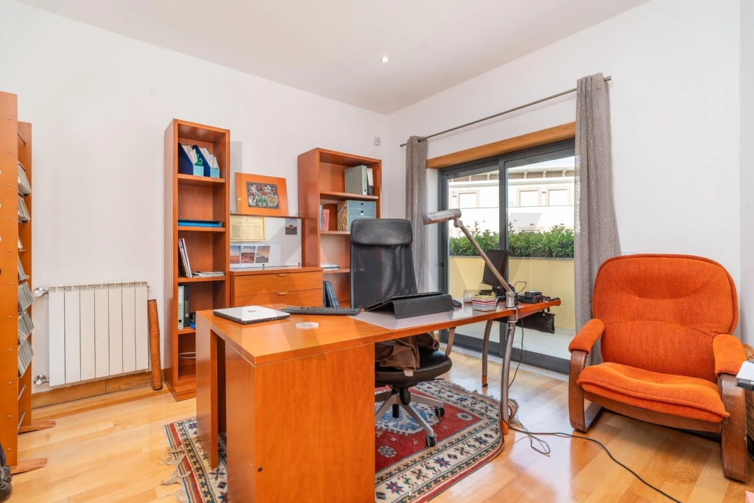 Moradia T5 para Venda em Eiras e São Paulo de Frades Foto 17