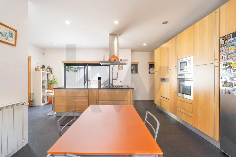 Moradia T5 para Venda em Eiras e São Paulo de Frades Foto 11