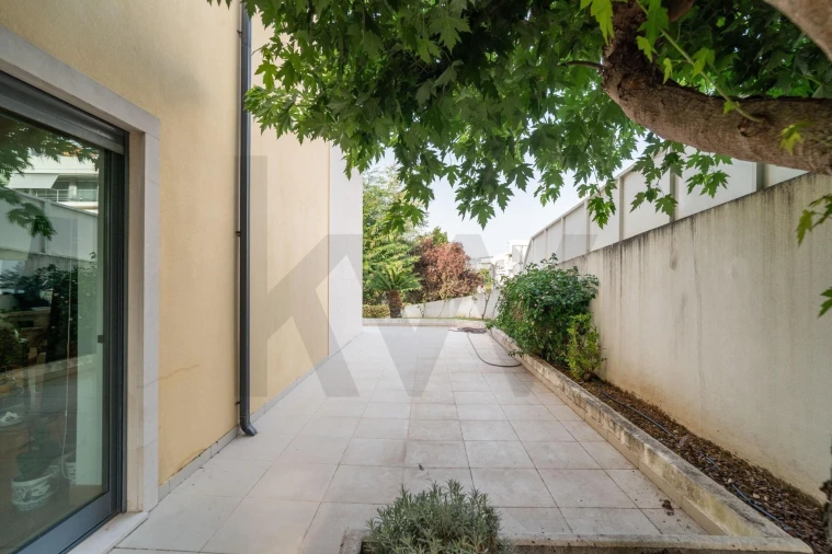 Moradia T5 para Venda em Eiras e São Paulo de Frades Foto 51