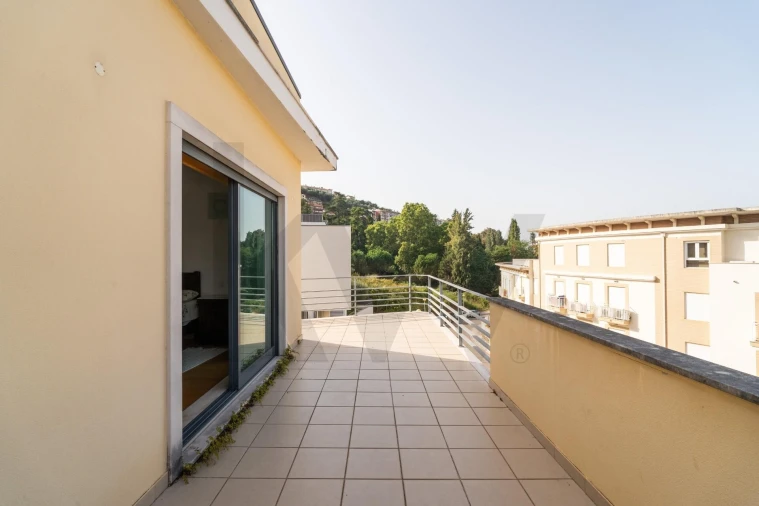 Moradia T5 para Venda em Eiras e São Paulo de Frades Foto 25