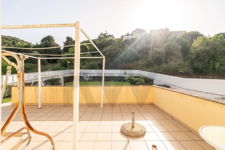 Moradia T5 para Venda em Eiras e São Paulo de Frades Foto 40