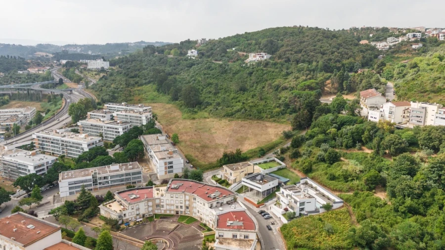 Moradia T5 para Venda em Eiras e São Paulo de Frades Foto 73