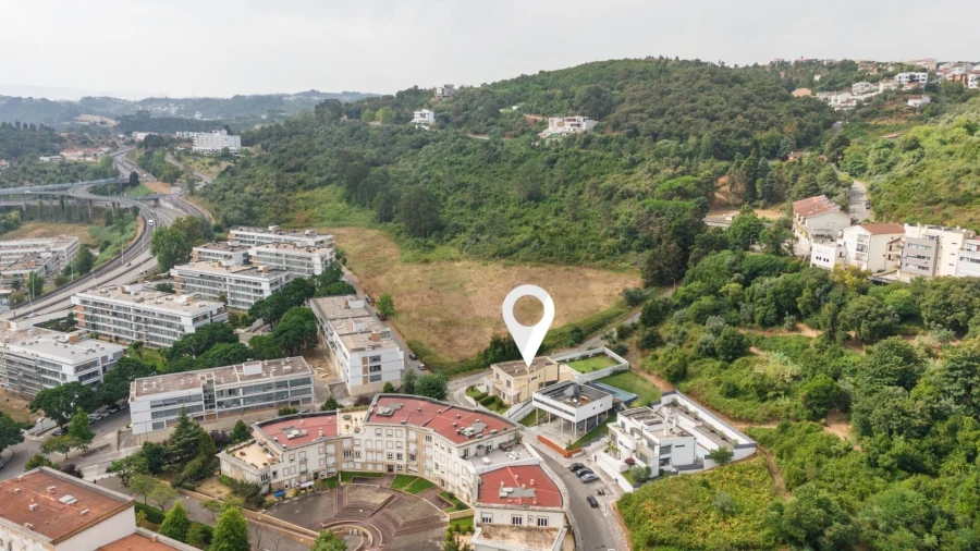 Moradia T5 para Venda em Eiras e São Paulo de Frades Foto 74