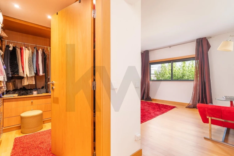 Moradia T5 para Venda em Eiras e São Paulo de Frades Foto 34