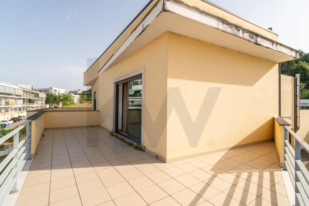 Moradia T5 para Venda em Eiras e São Paulo de Frades Foto 26