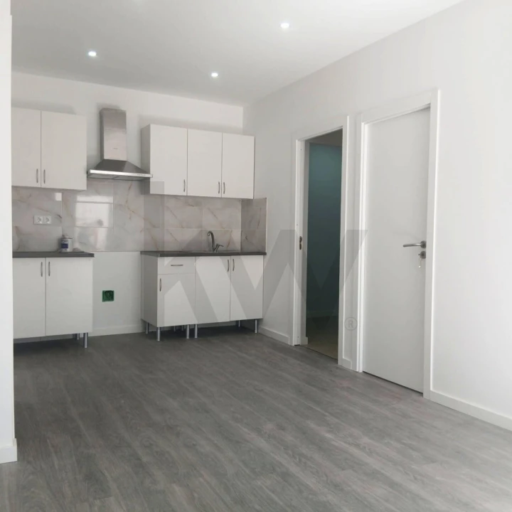 Moradia T5 para Venda em Almalagues Foto 33