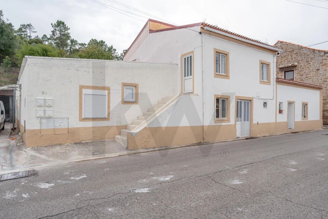 Moradia T5 para Venda em Almalagues Foto 21