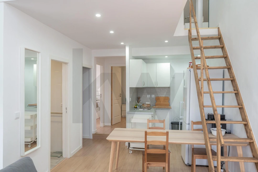 Moradia T5 para Venda em Almalagues Foto 4