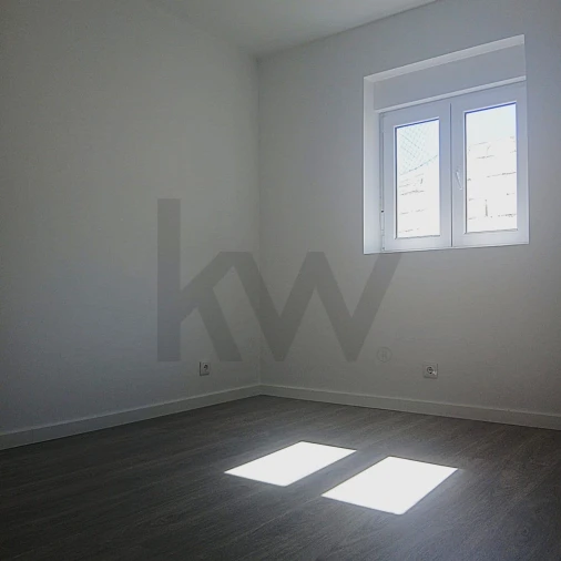 Moradia T5 para Venda em Almalagues Foto 36