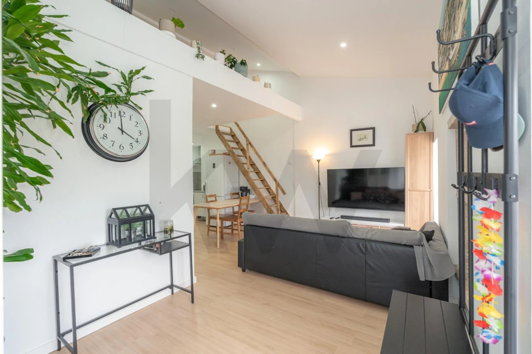 Moradia T5 para Venda em Almalagues Foto 2