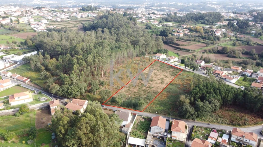 Terreno para Venda em Vila de Cucujães Foto 12