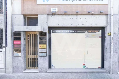Loja para Venda em Lordelo do Ouro e Massarelos