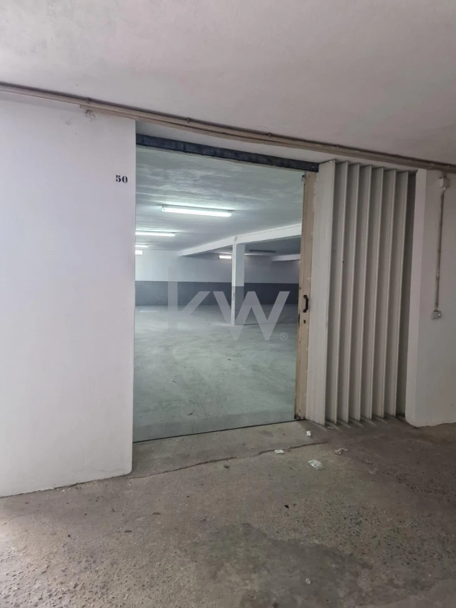 Garagem para Venda em Requeixo, Nossa Senhora de Fátima e Nariz Foto 5