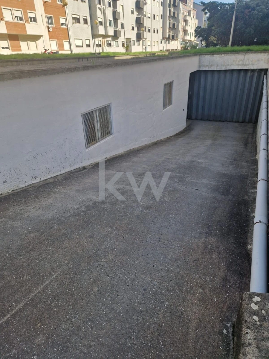 Garagem para Venda em Requeixo, Nossa Senhora de Fátima e Nariz Foto 13