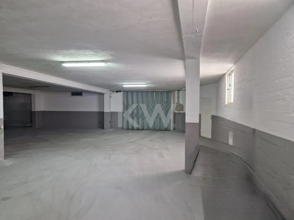 Garagem para Venda em Requeixo, Nossa Senhora de Fátima e Nariz Foto 9