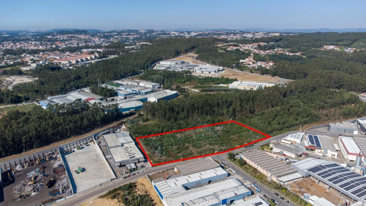 Terreno para Venda em São João de Ver Foto 7