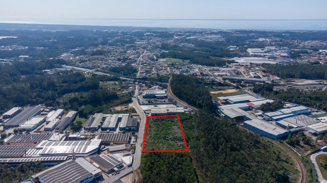 Terreno para Venda em São João de Ver Foto 15