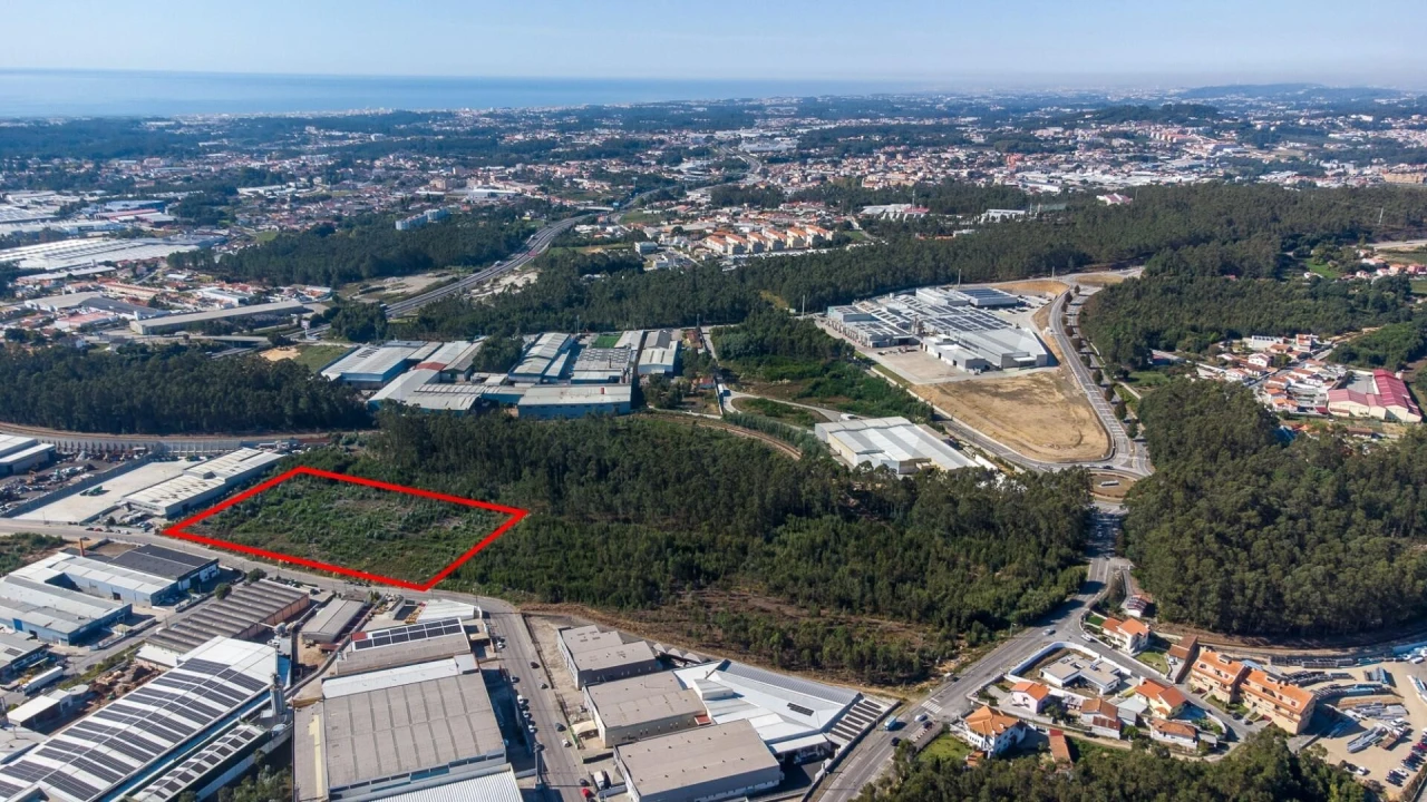 Terreno para Venda em São João de Ver Foto 18