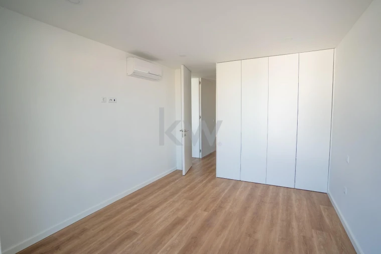 Apartamento T3 para Venda em Gafanha da Encarnação Foto 14