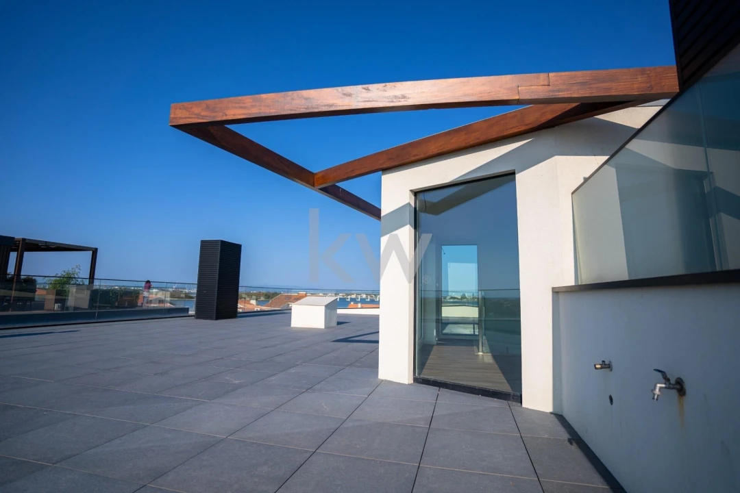 Apartamento T3 para Venda em Gafanha da Encarnação Foto 29