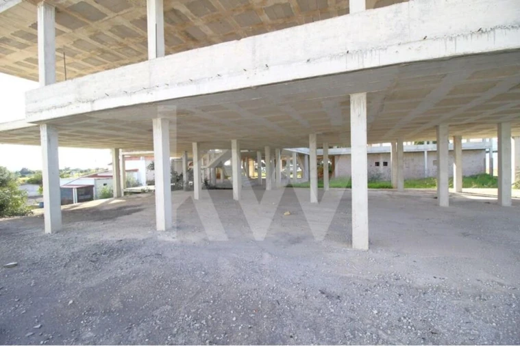 Loja para Venda em Ferreiras Foto 6