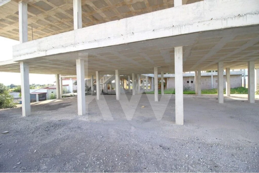 Loja para Venda em Ferreiras Foto 6